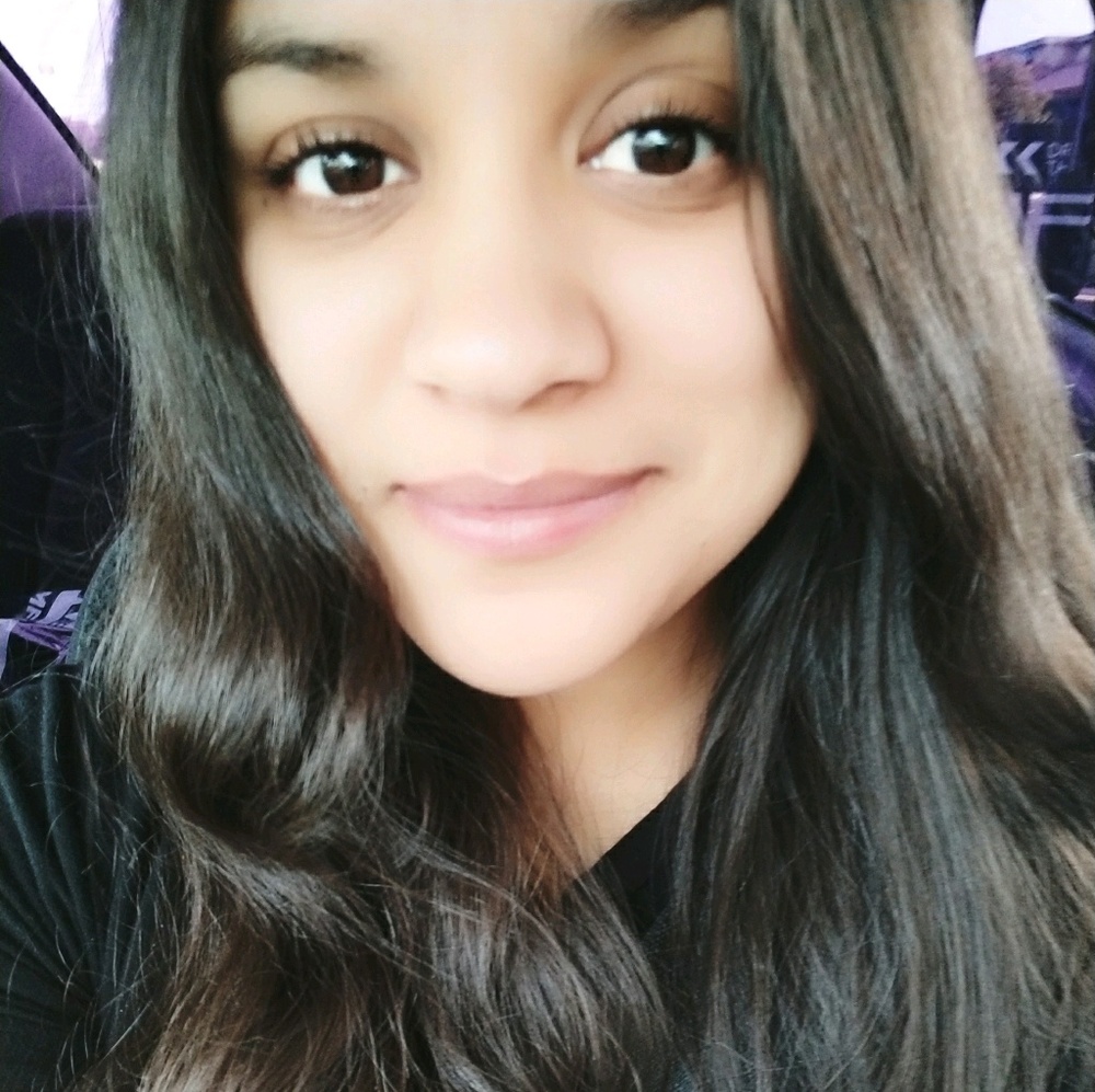 Meet your Posher, Mirna